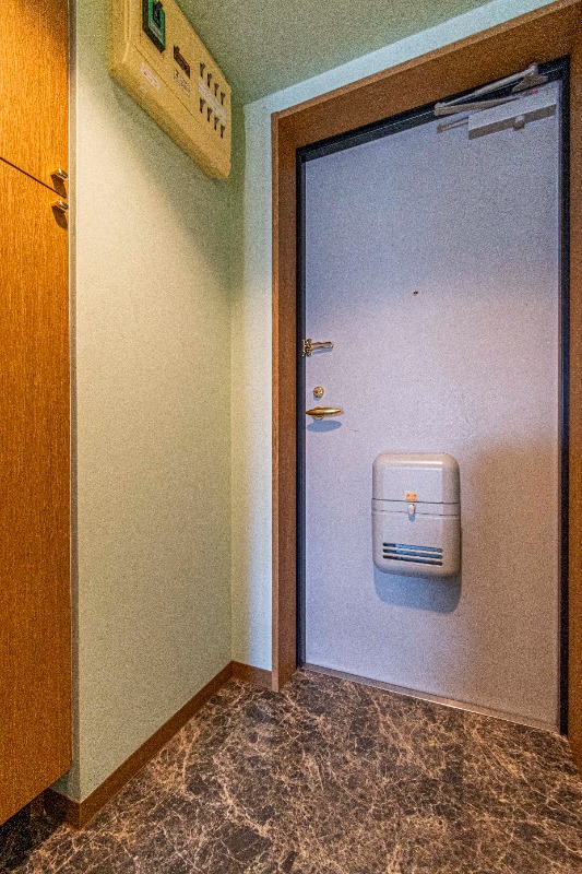 ホームメイド朝霞本町ビル 玄関