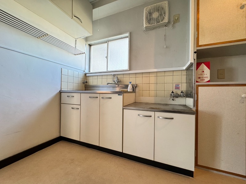 マツエコーポラス7階 部屋その他