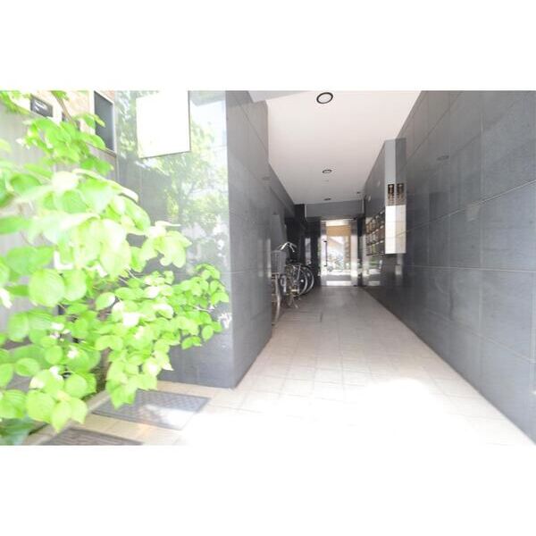 モンパレ入谷201号室 エントランス