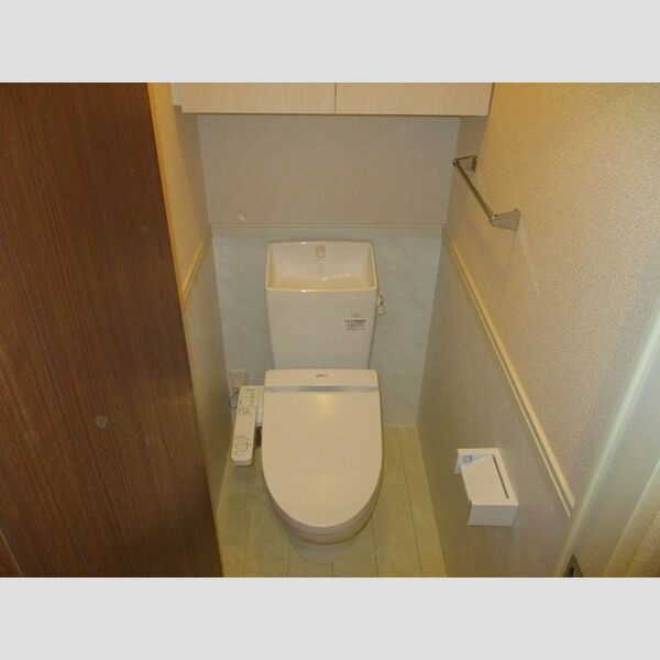 グレイス周西 温水洗浄暖房便座