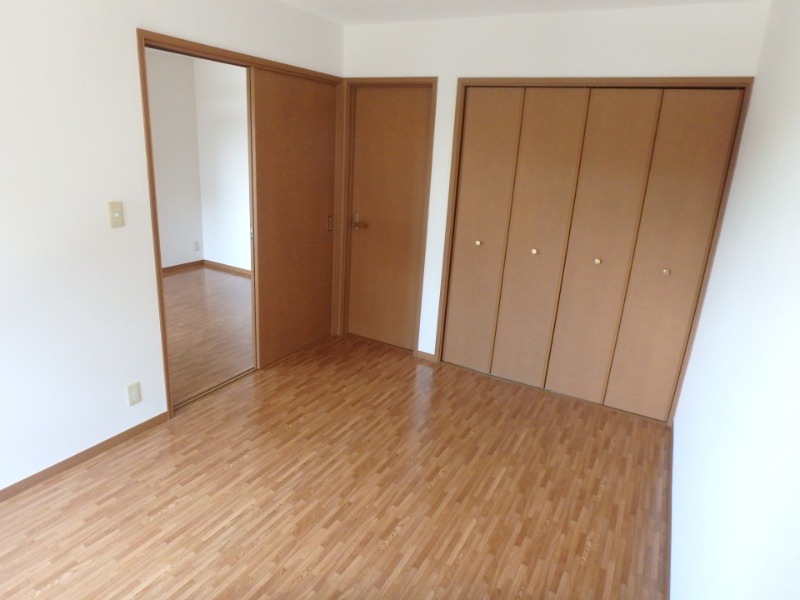 インフィニ1階 ※別部屋の写真になります。