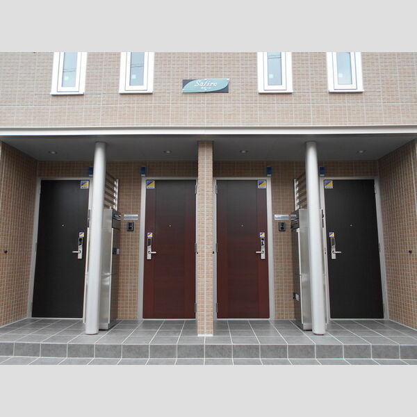 サリーレ エントランス