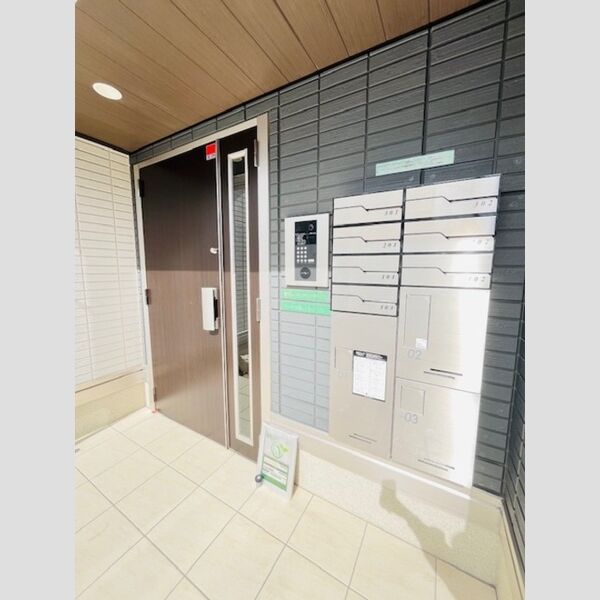 サザンショア東海岸202号室 エントランス、オートロック