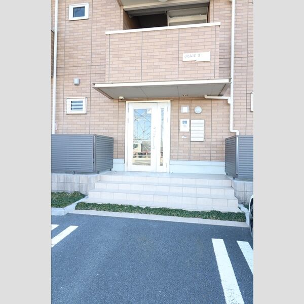 GRACE　Ⅱ エントランス