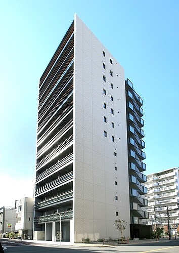 ＲＥＦＲＡＭＥ ５ Ｉｒｉｙａ4階 外観