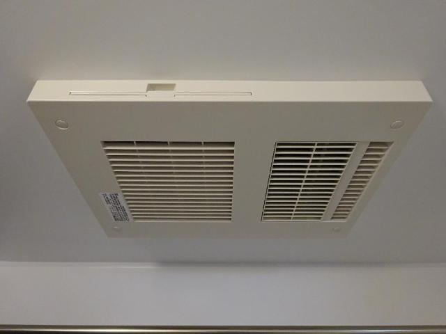 グローリア湘南102号室 浴室暖房・換気・乾燥機