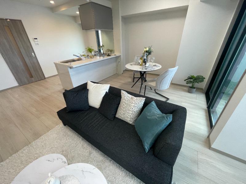 クロスゲート青葉台4階 ※写真は802号室