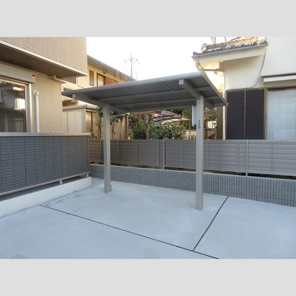 Nanaichi Fiore 駐輪場