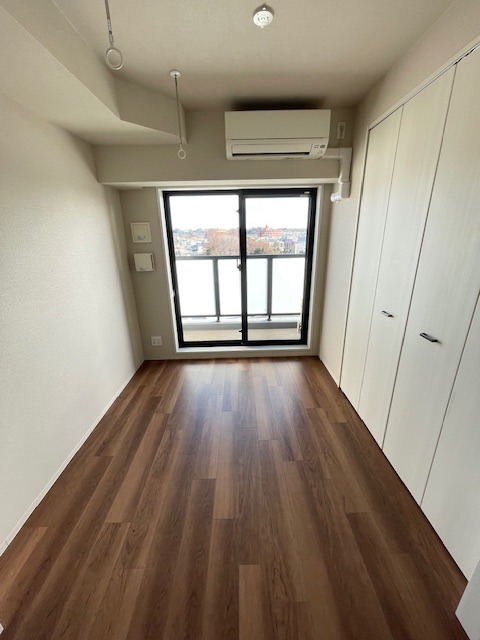 ドゥーエ二子新地5階 寝室