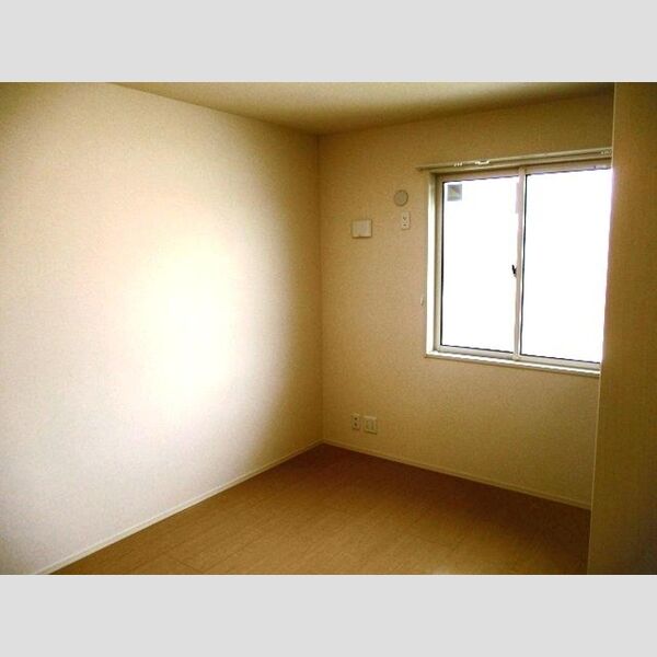 アレイシャンテ203号室 居室