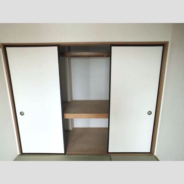 メゾンセピア　C 収納