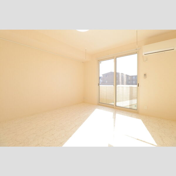 イルソーレ吉川美南　ブル 洋室