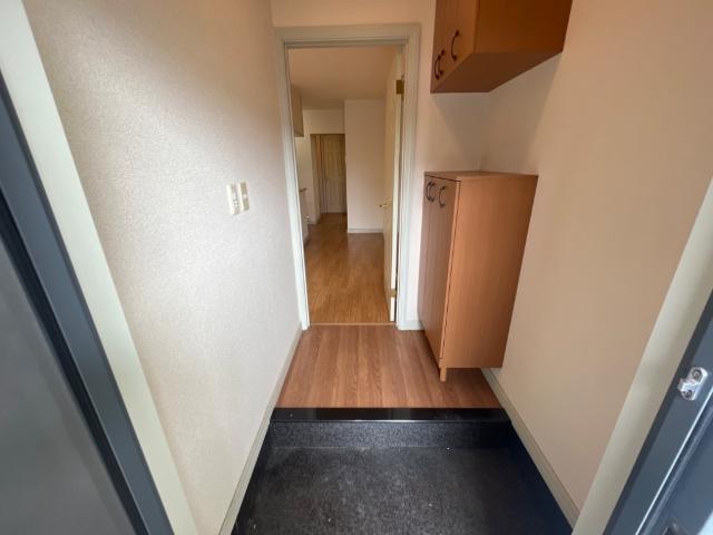 ハルディン　アレグレ 玄関