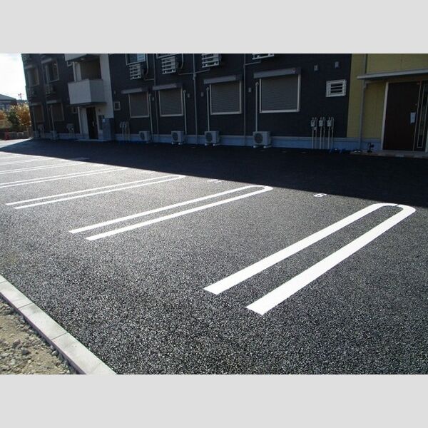 ベイテラス　リリー 駐車場