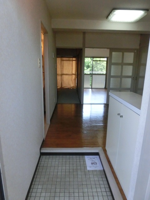 飯田マンション2階 玄関