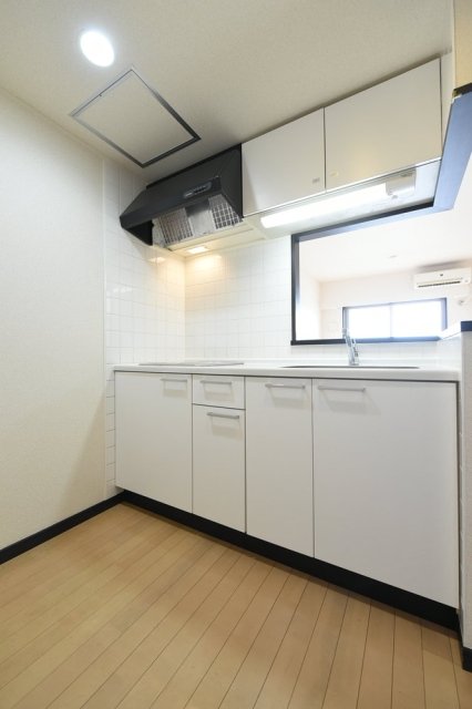 プレミアム三ノ輪 キッチン