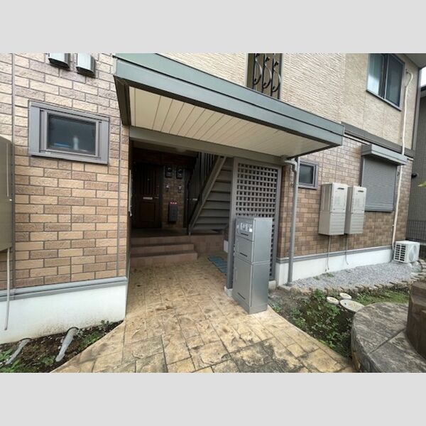 ウィルコート　B エントランス