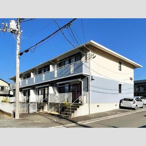 ドルフ東戸塚101号室 建物外観