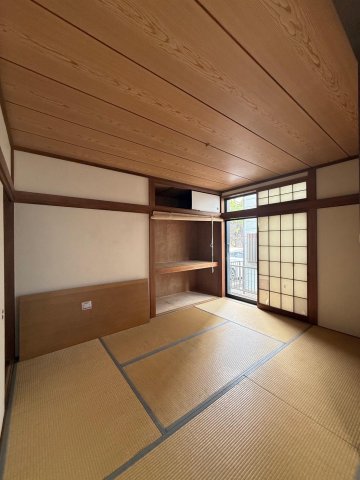 西区指扇戸建て 収納