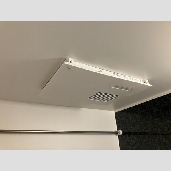 フランボワーズ中島101号室 浴室乾燥