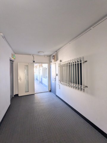 松見坂武蔵野マンション1206号室 同建物別部屋の参考画像