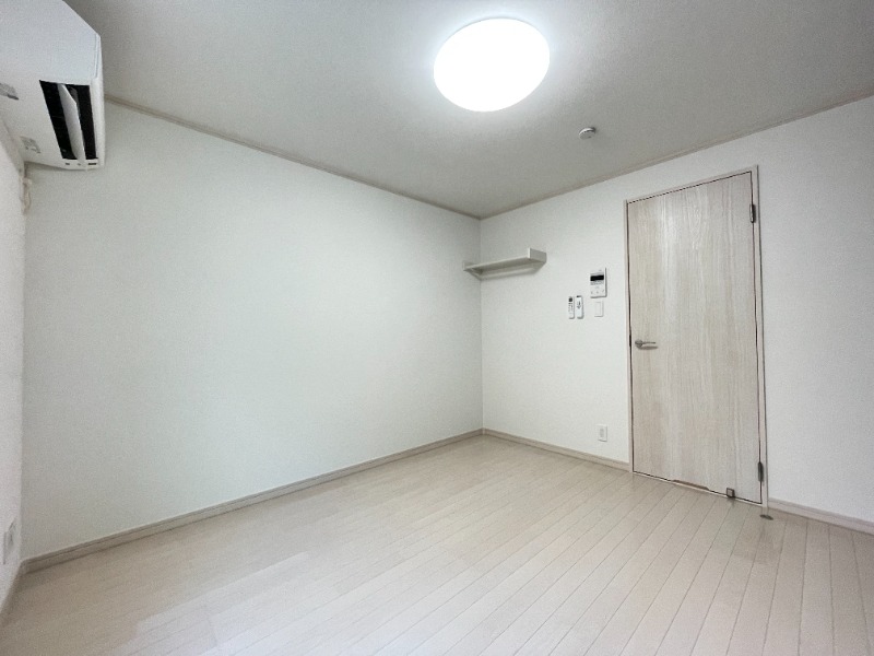 Well-being八幡山1階 リビング