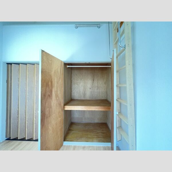 シーサイド金沢201号室 収納