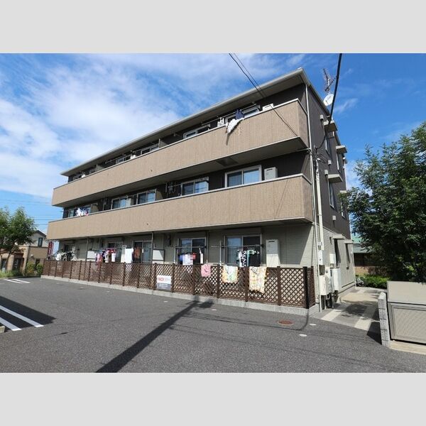 オアシス302号室 建物外観