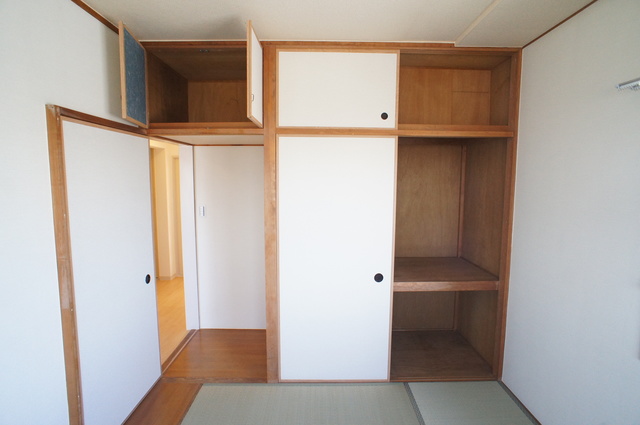 コンフォート北方0302号室 収納