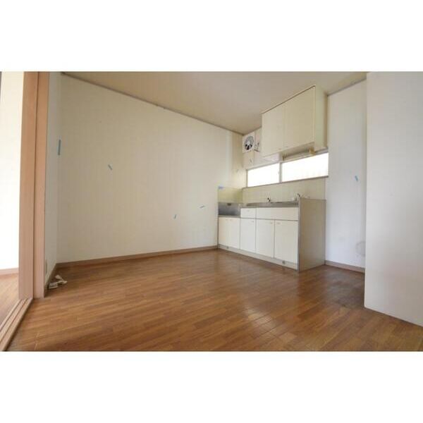 エステートピア堀内2 リビング