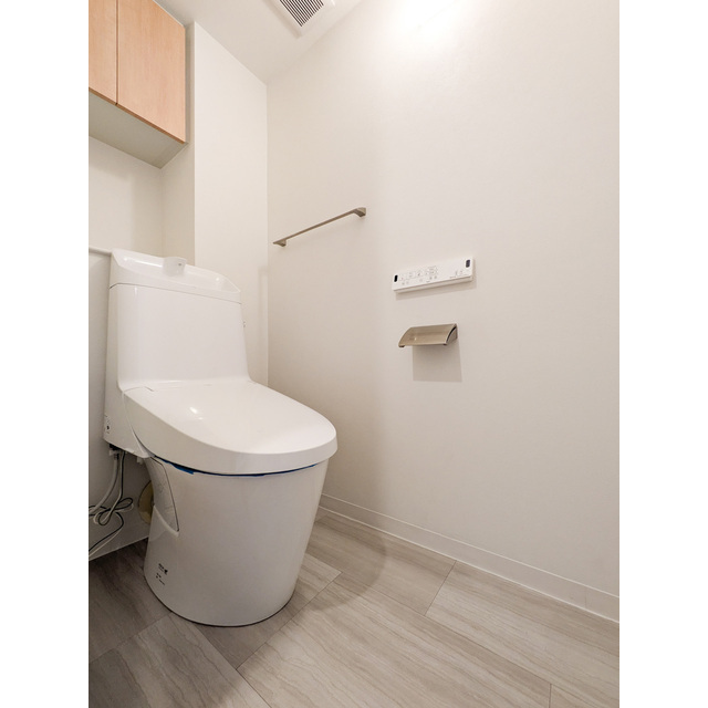 オーパスホームズ白山0402号室 内観