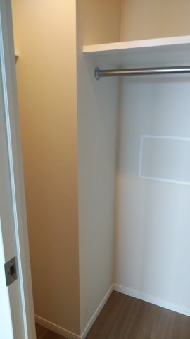 プラウドフラット三軒茶屋Ⅱ503号室 収納