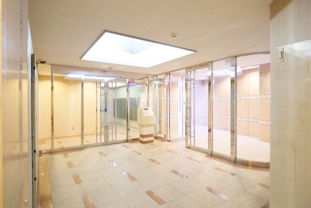 ザ・プラザオーベル白山 エントランス