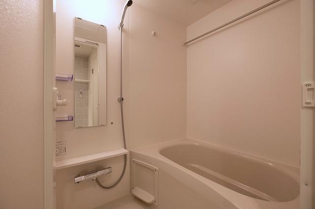 Lighthouse西新宿5階 バス