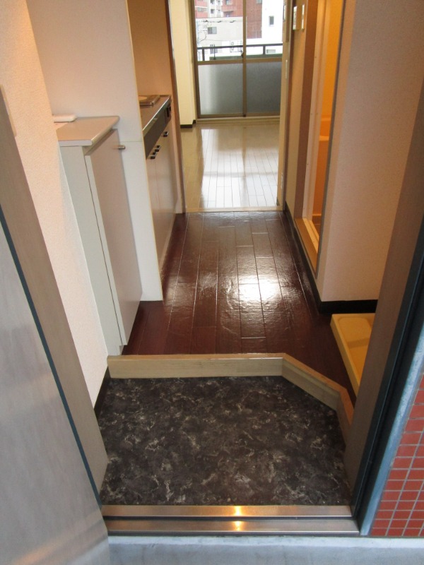 T・M・C　GreenGarden6階 玄関