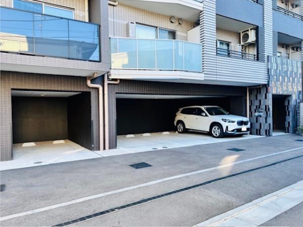 ＣＯＣＯ－ＣＨＩＬＬ　ＫＡＭＥＡＲＩ7階 駐車場