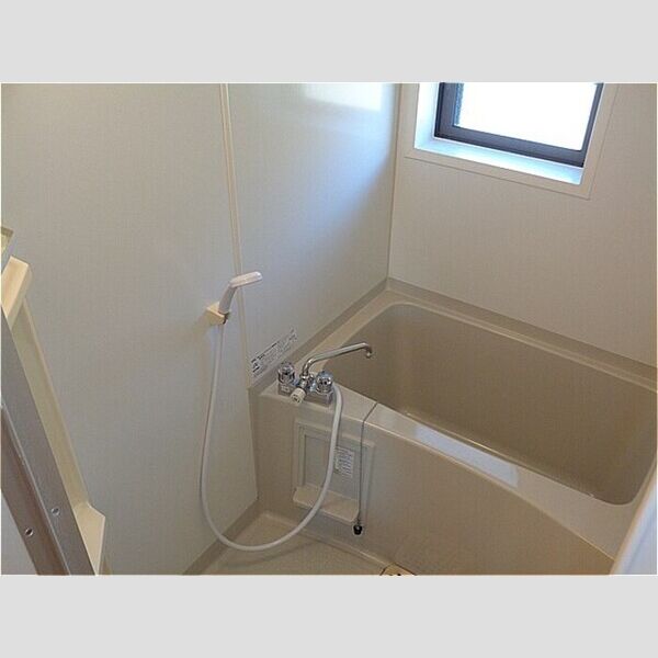 シャン クライン　C 浴室