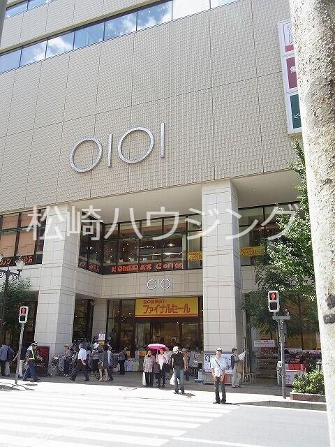 ユニヴェール 中野マルイ