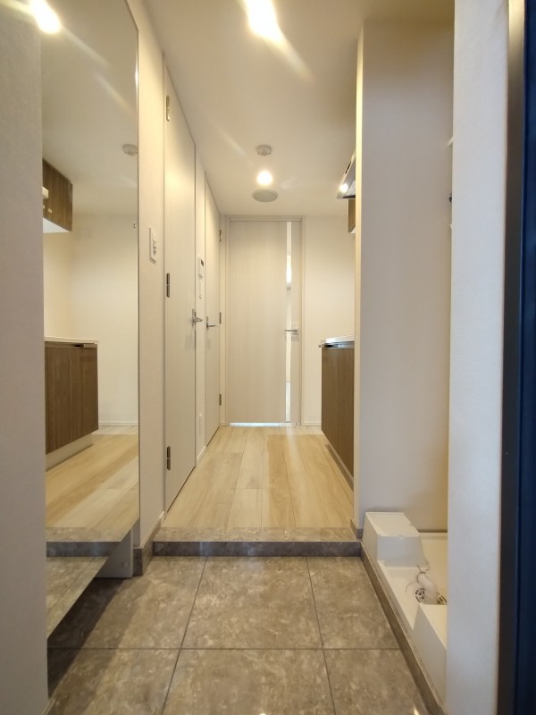 クレイシアIDZ千代田岩本町 玄関