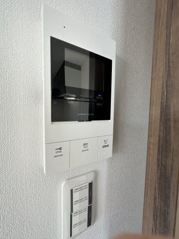 BAYS金沢八景301号室 ＴＶモニターホン＆オートロック付きでセキュリティーもバッチリ！！