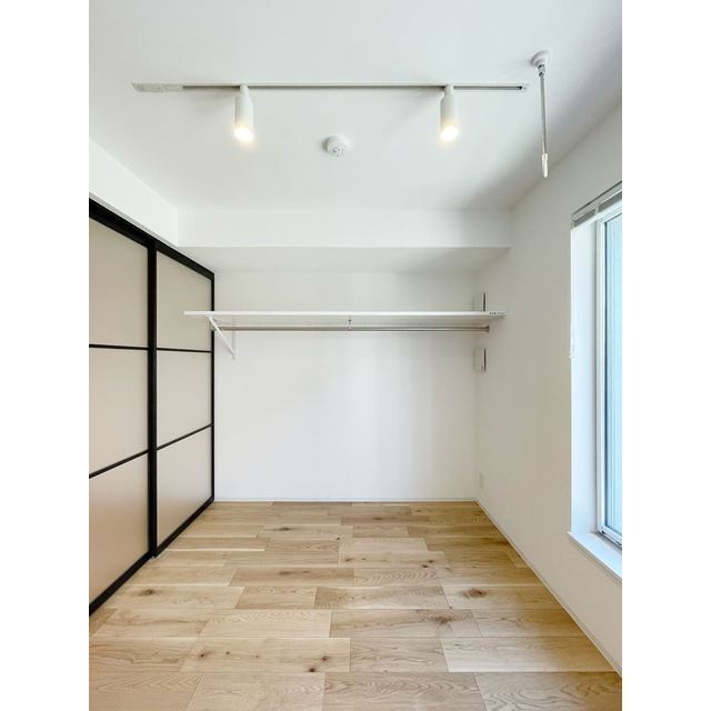 グランパセオ代々木上原0104号室 内観