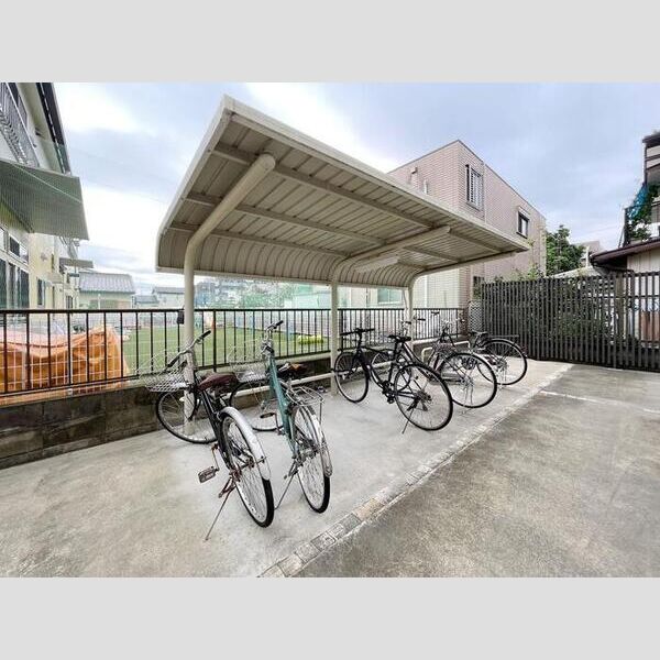 ルシエール氷川 周辺