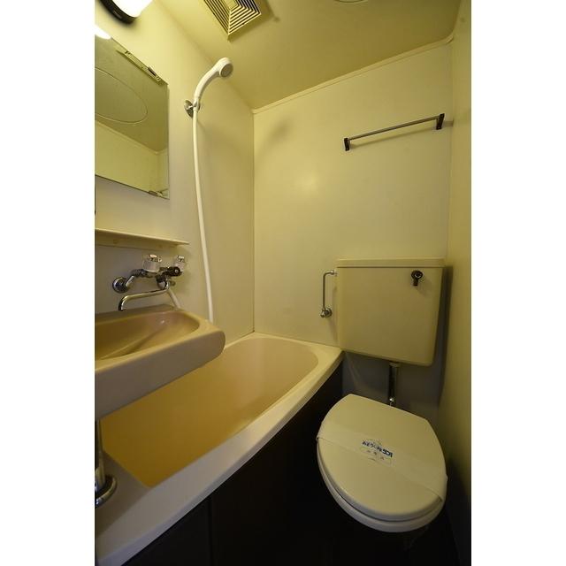 ハイム国領2階 バス