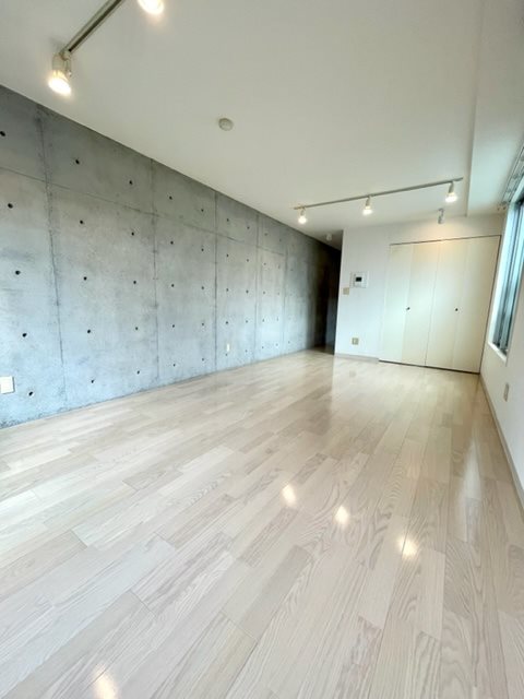 レジディア駒沢大学3階 収納