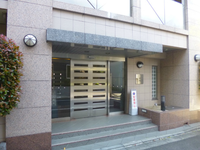 パレステュディオ文京千石パークサイド5階 エントランス