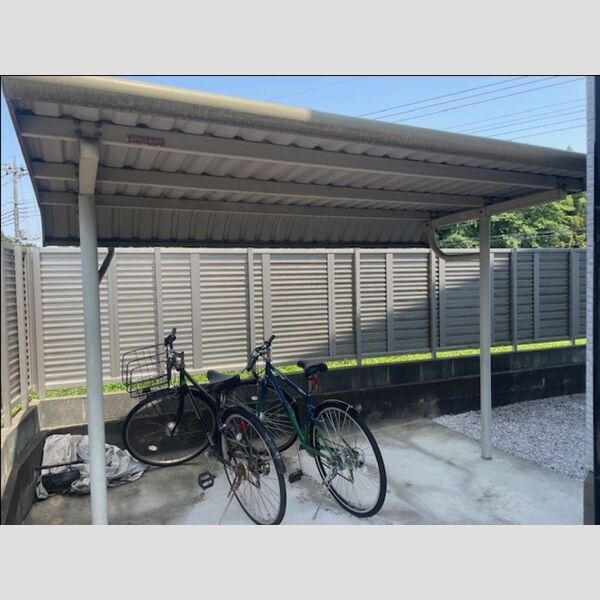 AERIE TAKAKURA 駐輪場