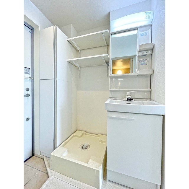 パークアレイ笹塚301号室 独立洗面台