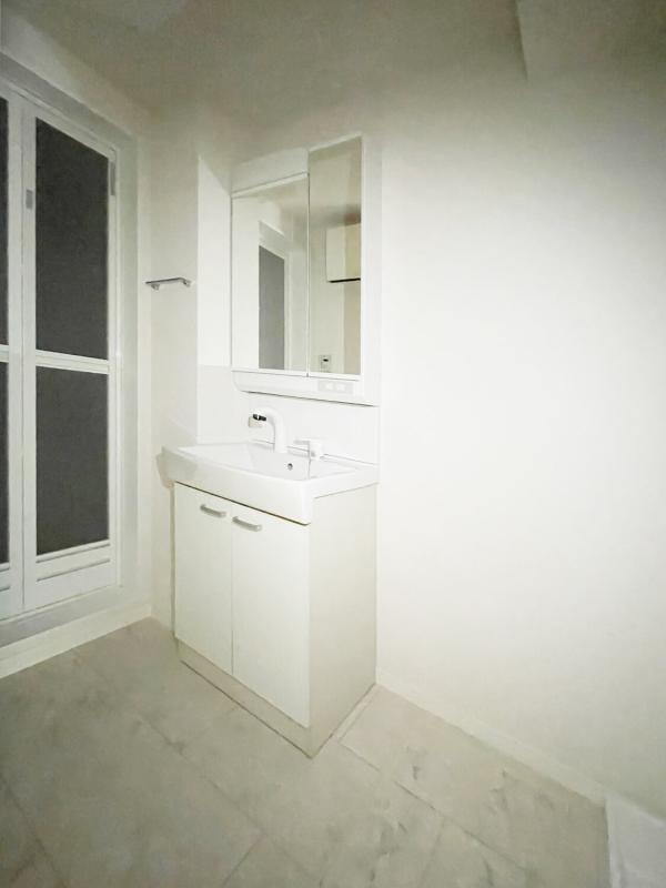 メイクスミニ新宿落合1階 玄関