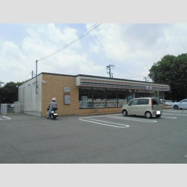 プチクールⅢ・Ⅴ　Ⅴ セブンイレブン千葉小倉東店(717m)