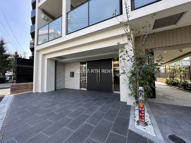 コンシェリア駒込 ＨＩＬＬＴＯＰ ＳＱＵＡＲＥ5階 お洒落なエントランス 